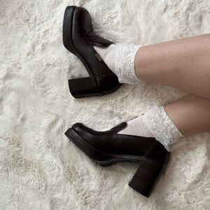 Vintage Mudd slip on heeled loafers